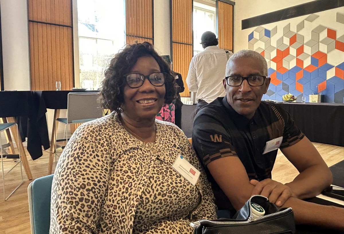 Hetticia_and_Vaun.jpg (308 KB)